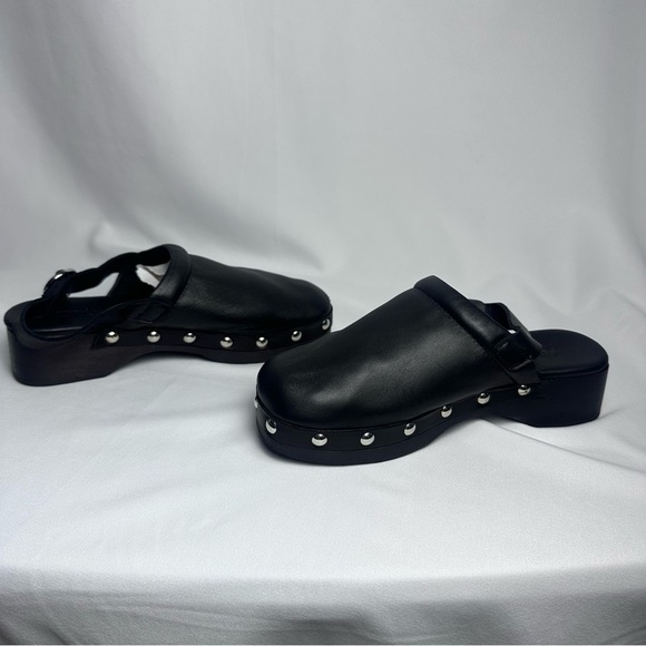 Zara Kids Girls Black Studded Leather Clogs size 33/1.5 Wooden heel lightweight - Picture 1 of 11